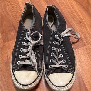 Low top black converse sneakers